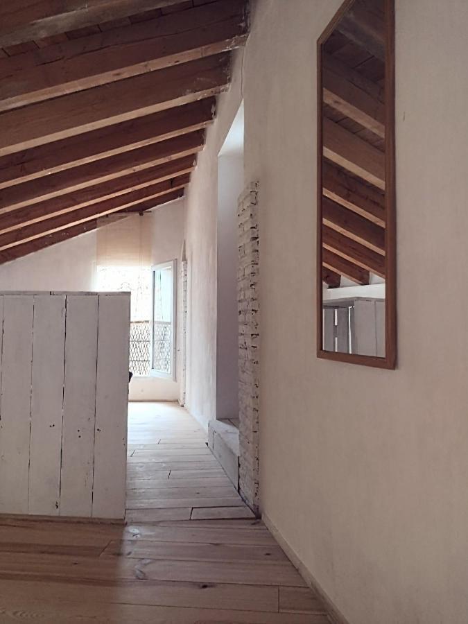 Tando Restored Catalan Old Barn To Enjoy Peaceful Rural Simplicity *